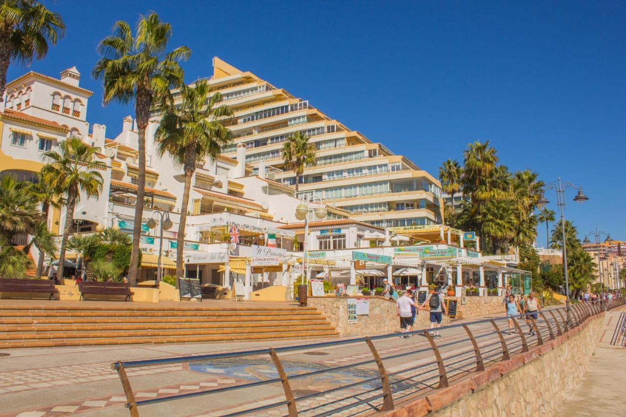 Aloha Playa Apartment With Ocean Views And Pools Benalmadena Ngoại thất bức ảnh